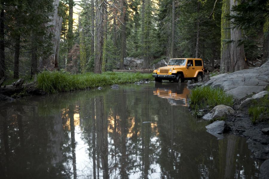  Jeep Wrangler Rubicon 2012 года  (фото 3 из 14)